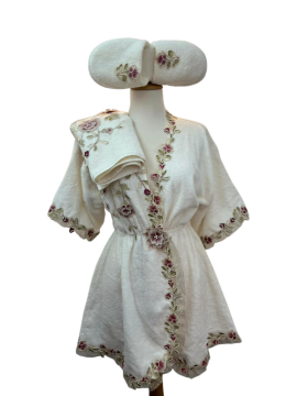 BALAYI BORNOZ TAKIMI GÜL KURUSU